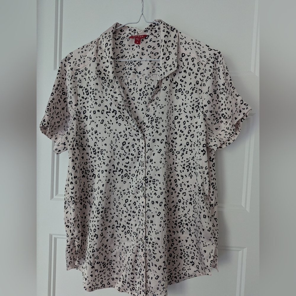 Guess Black and White Subtil Cheetah Print Blouse Pyjama Style Satin